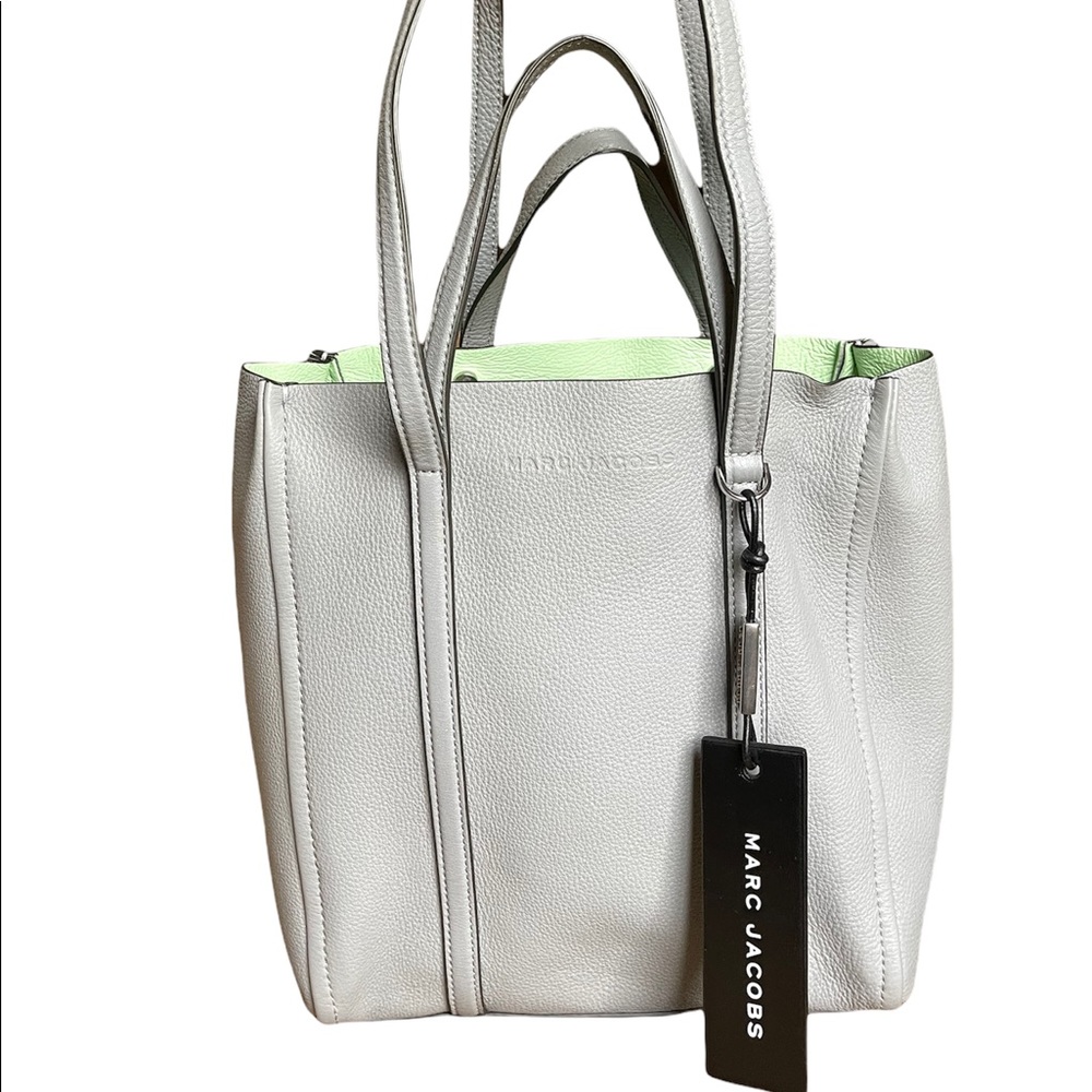 ***SOLD*** Marc Jacobs | Grey Pebble Leather The Tag Tote  27 - Picture 14 of 16